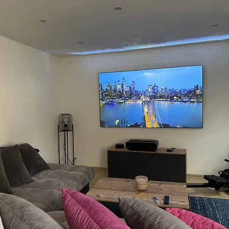 아파트 Jolie Maison Avec Salon Cinema Mouy