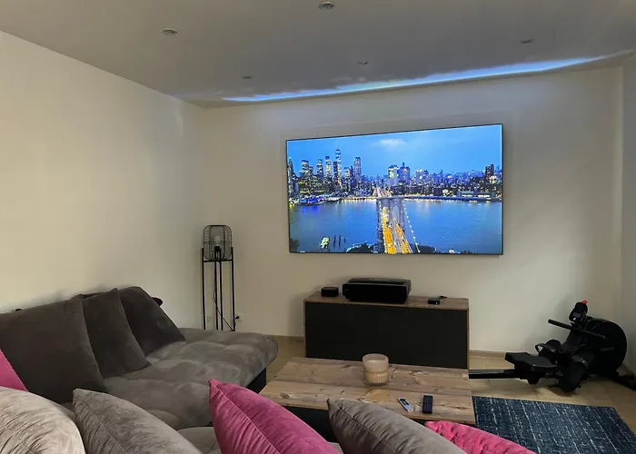 Apartamento Jolie Maison Avec Salon Cinéma Mouy