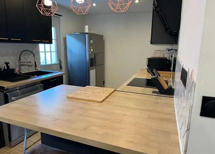 Jolie Maison Avec Salon Cinéma Apartamento *