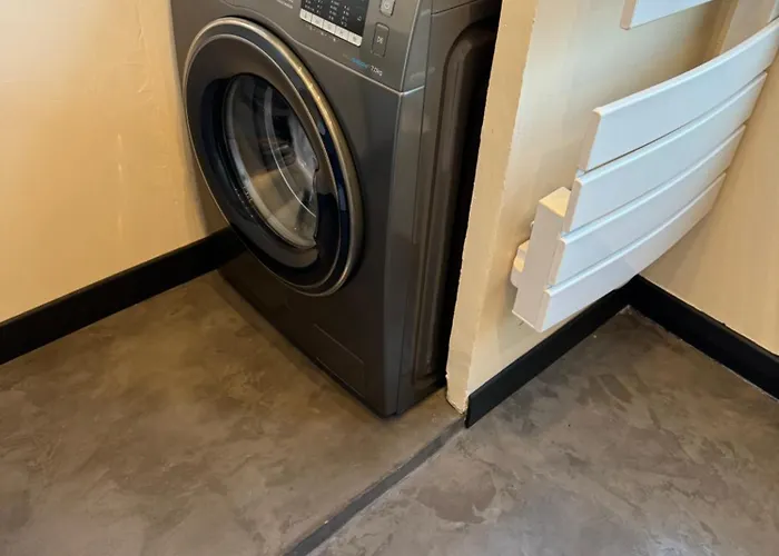 Jolie Maison Avec Salon Cinéma